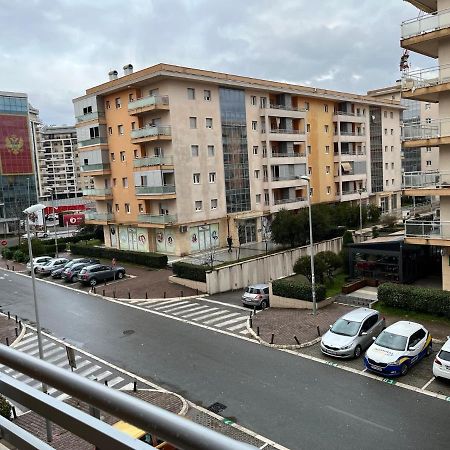 Lovely Apartment With The Parking Place Podgorica Extérieur photo